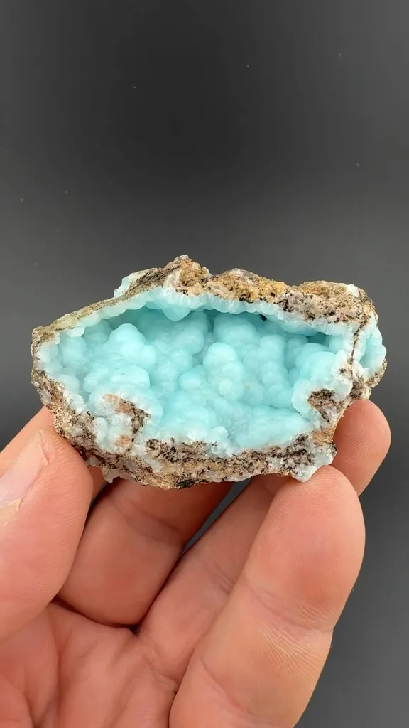 Hemimorphite - image 1