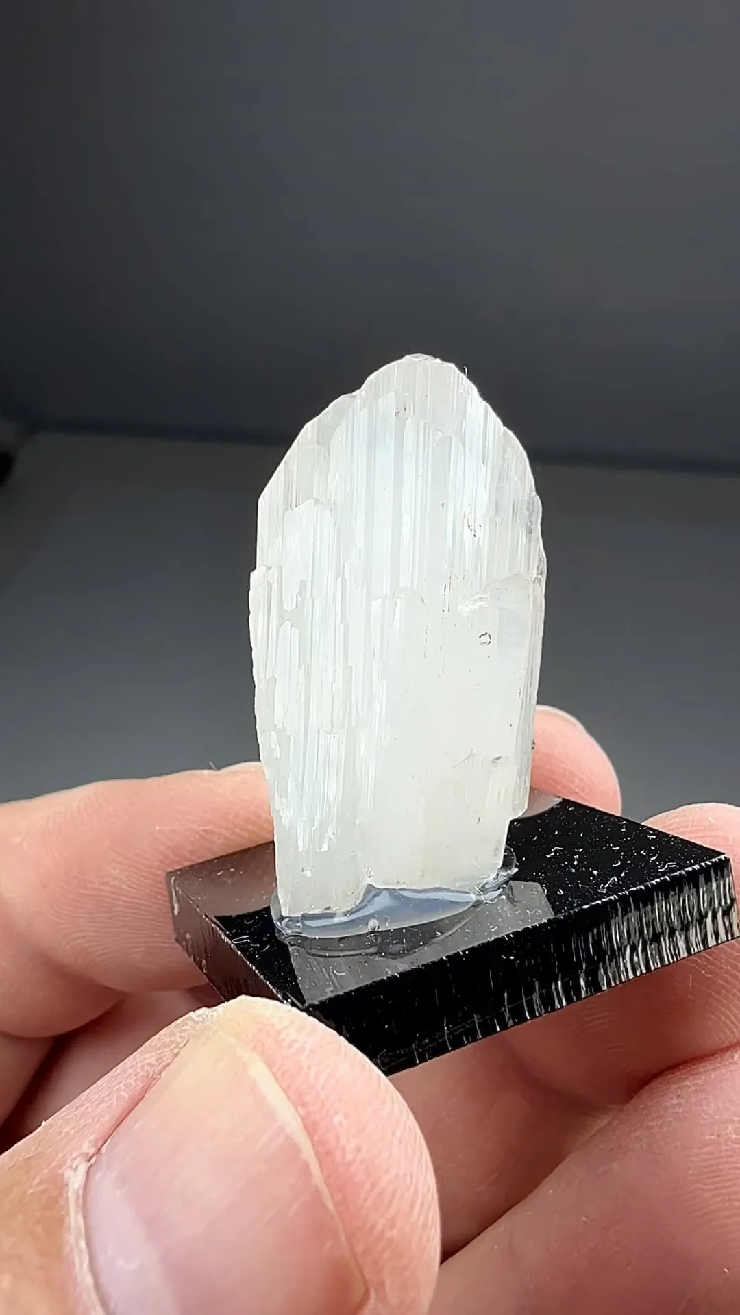 Hemimorphite - image 2