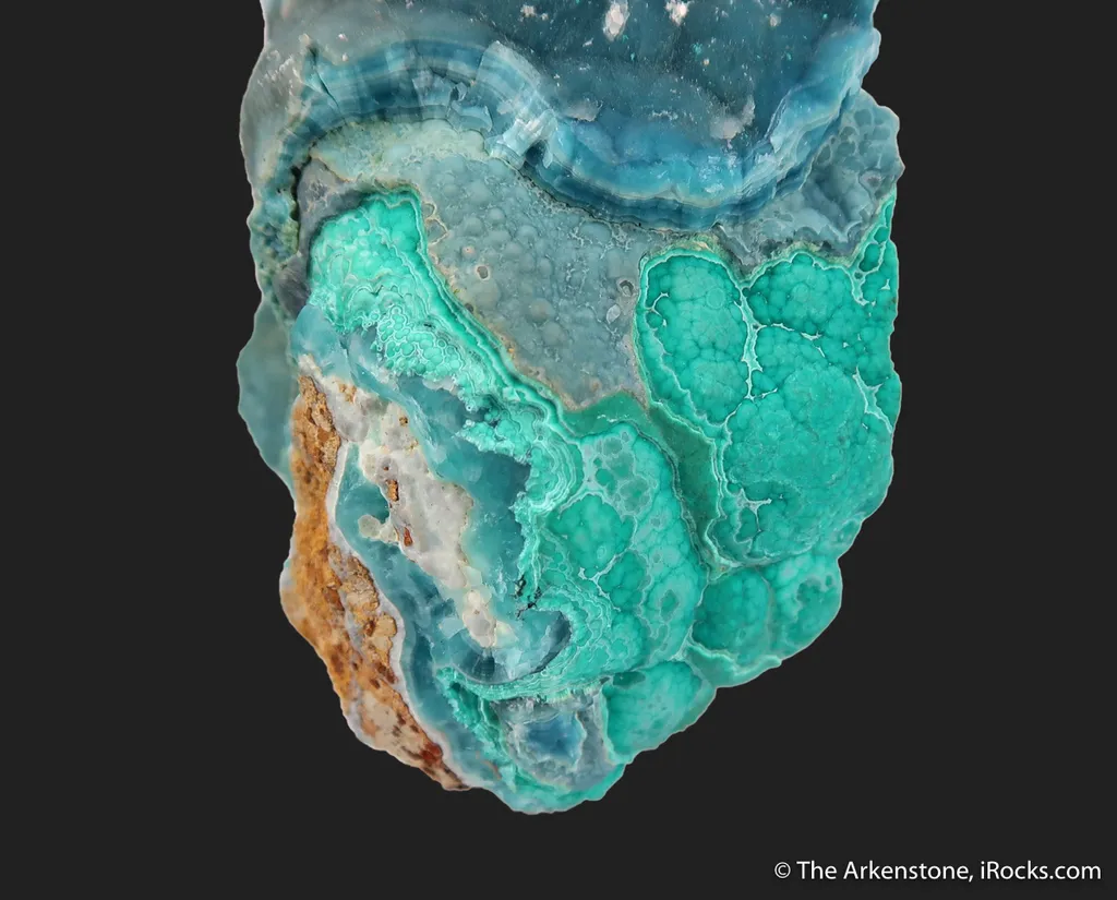 Hemimorphite on Aurichalcite on Hemimorphite - image 3