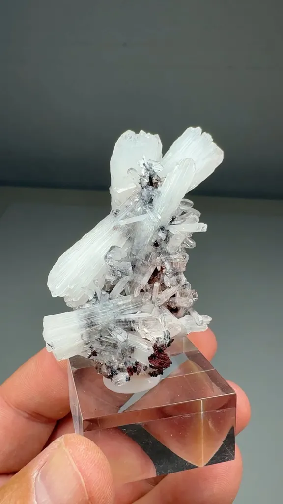 Hemimorphite (SA-0027) image