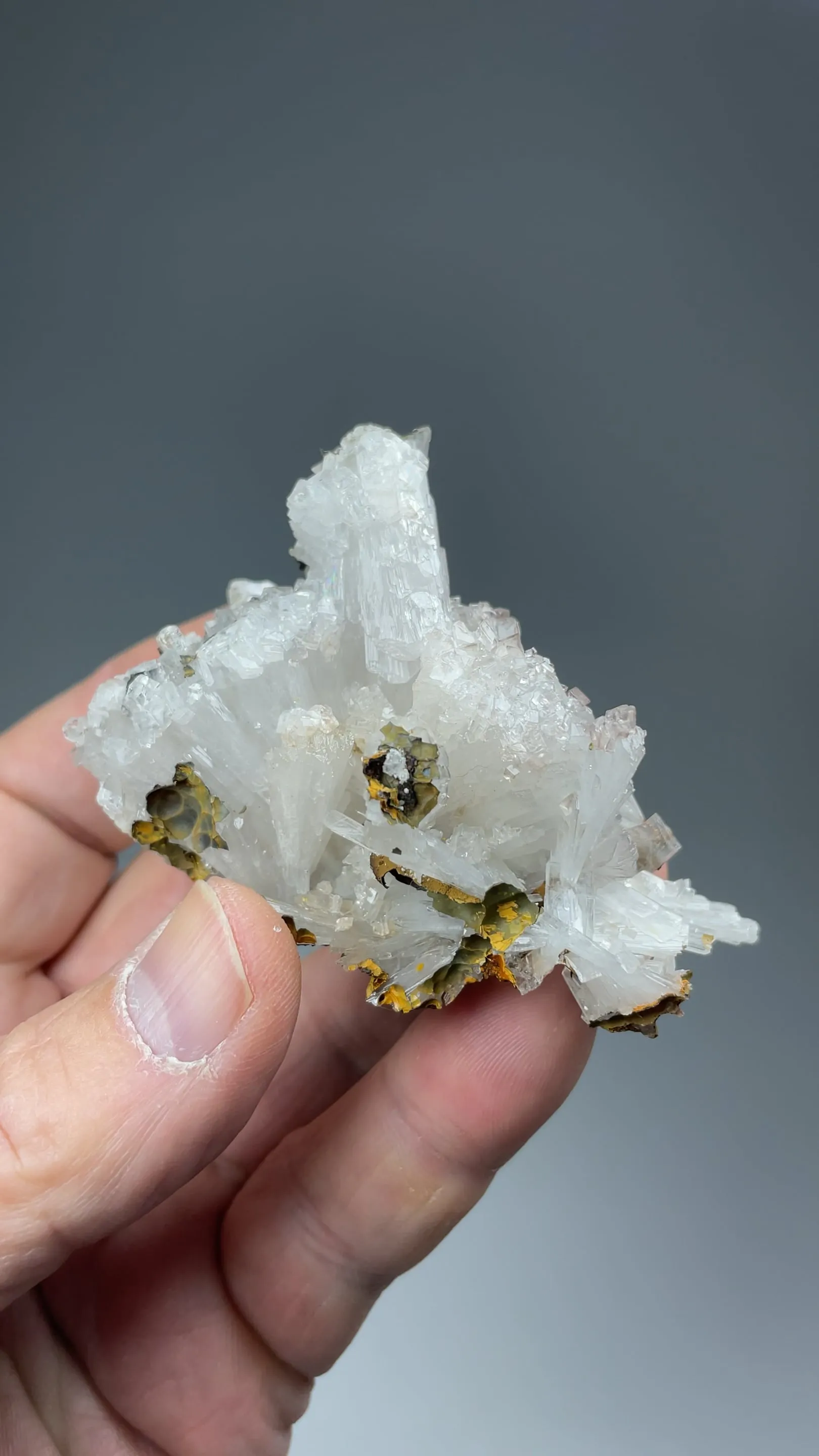 Hemimorphite with Calcite - image 2