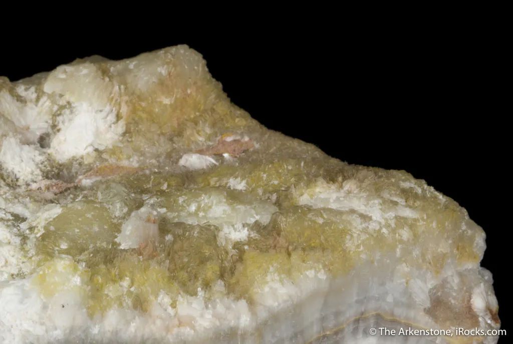 Hemimorphite with Smithsonite - image 4