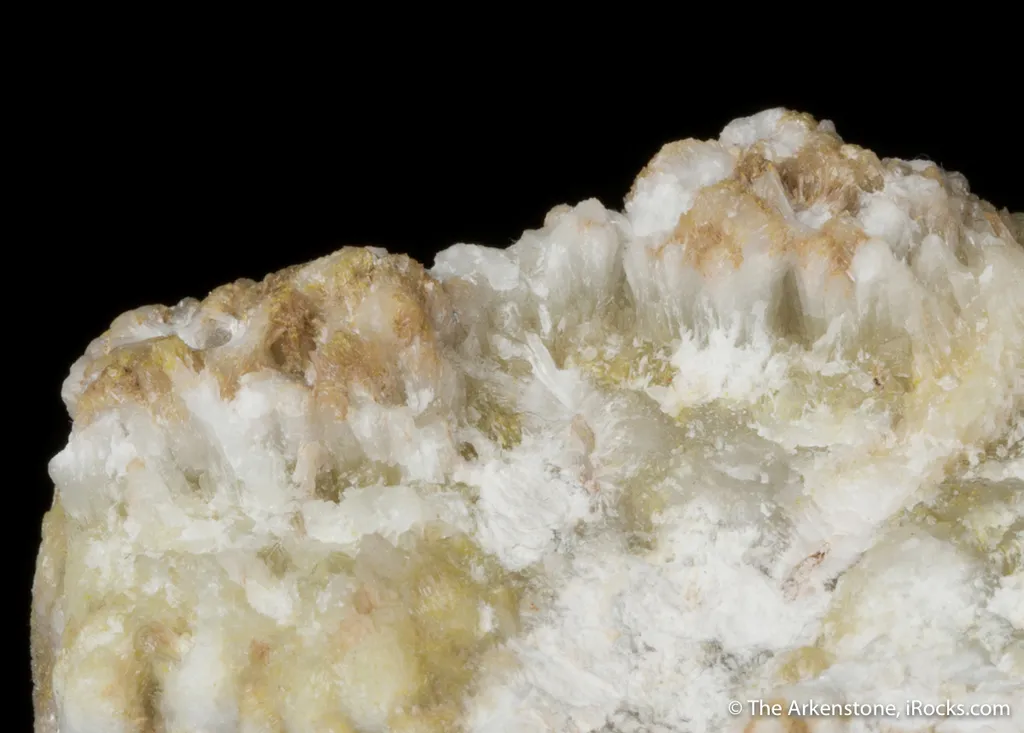 Hemimorphite with Smithsonite - image 3