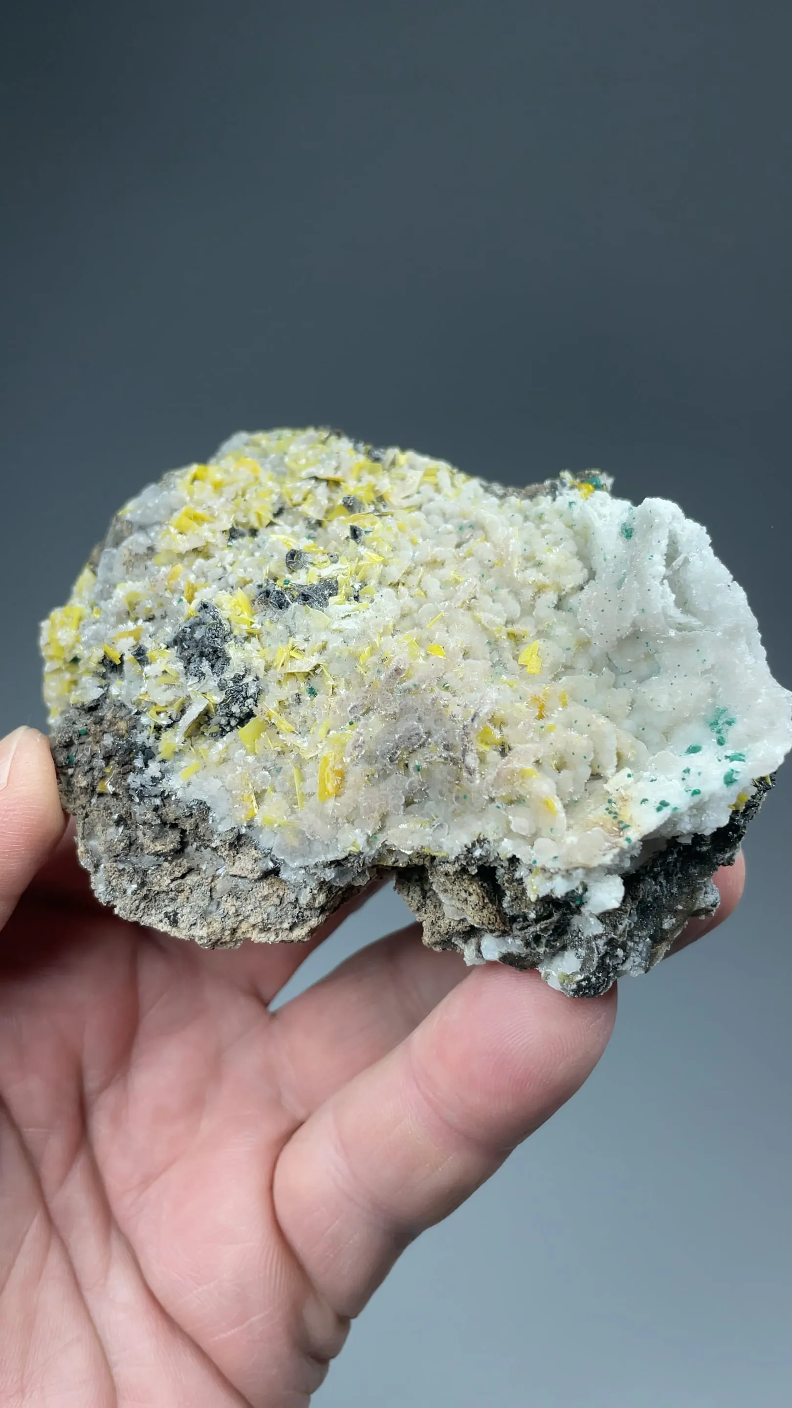Hemimorphite with Wulfenite - image 2