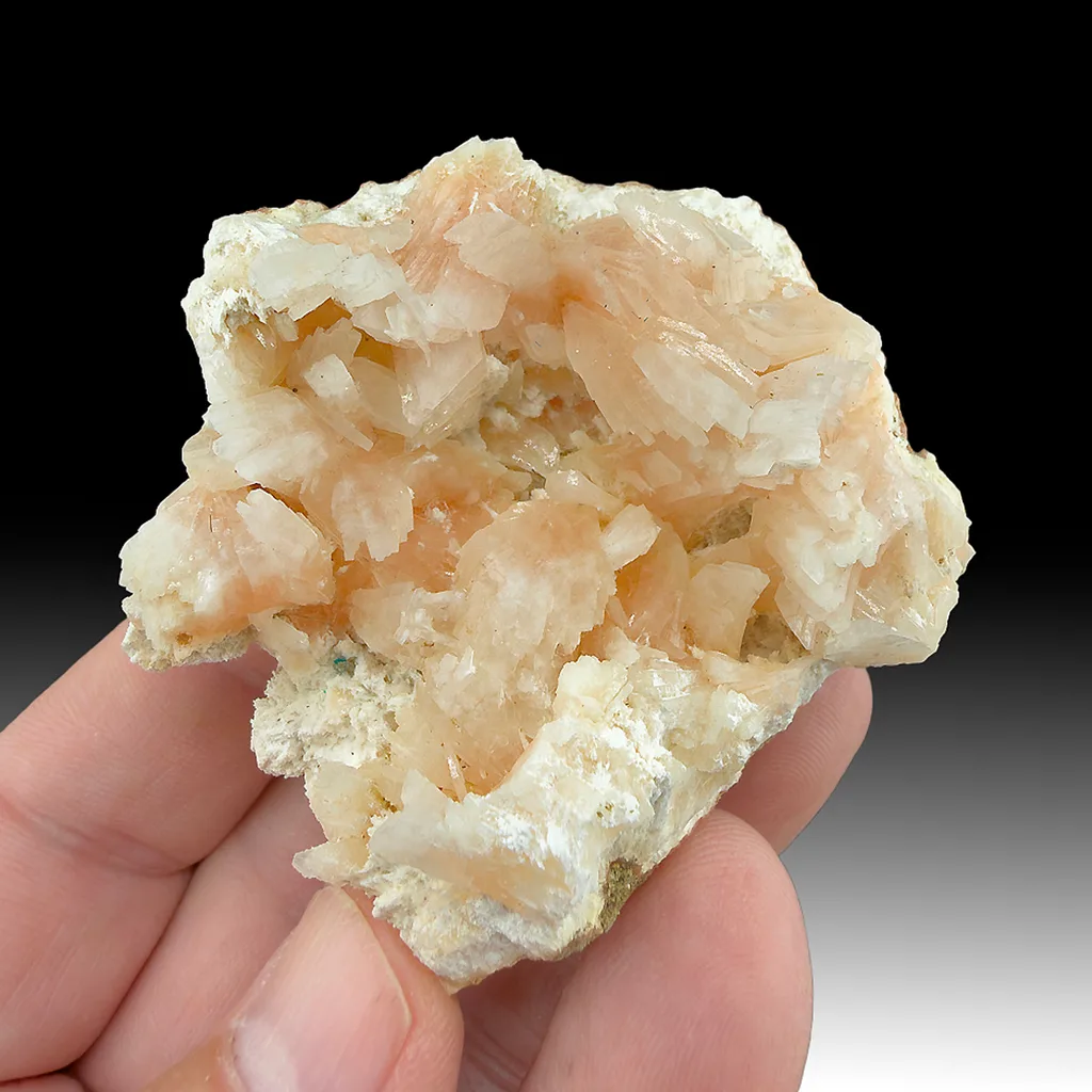 Heulandite image