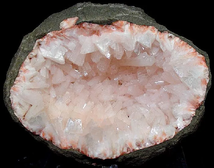 Heulandite image