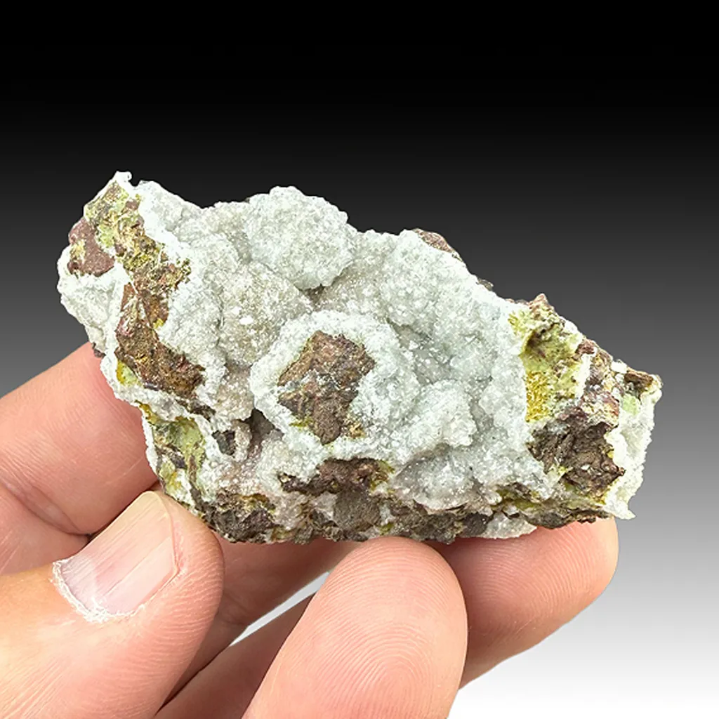 Heulandite image