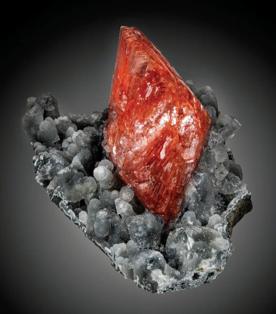 Heulandite image