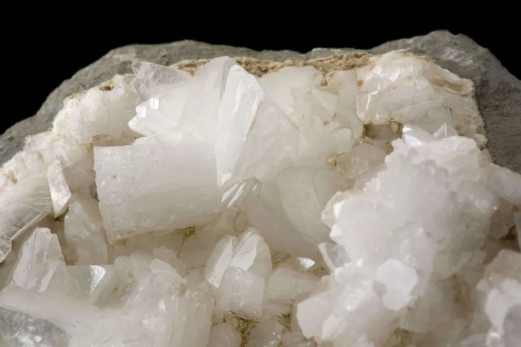 Heulandite - image 2