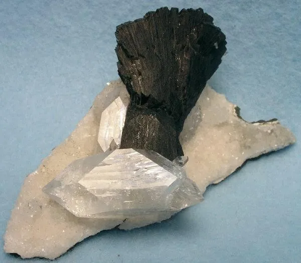 Heulandite, Apophyllite-(Kf) image