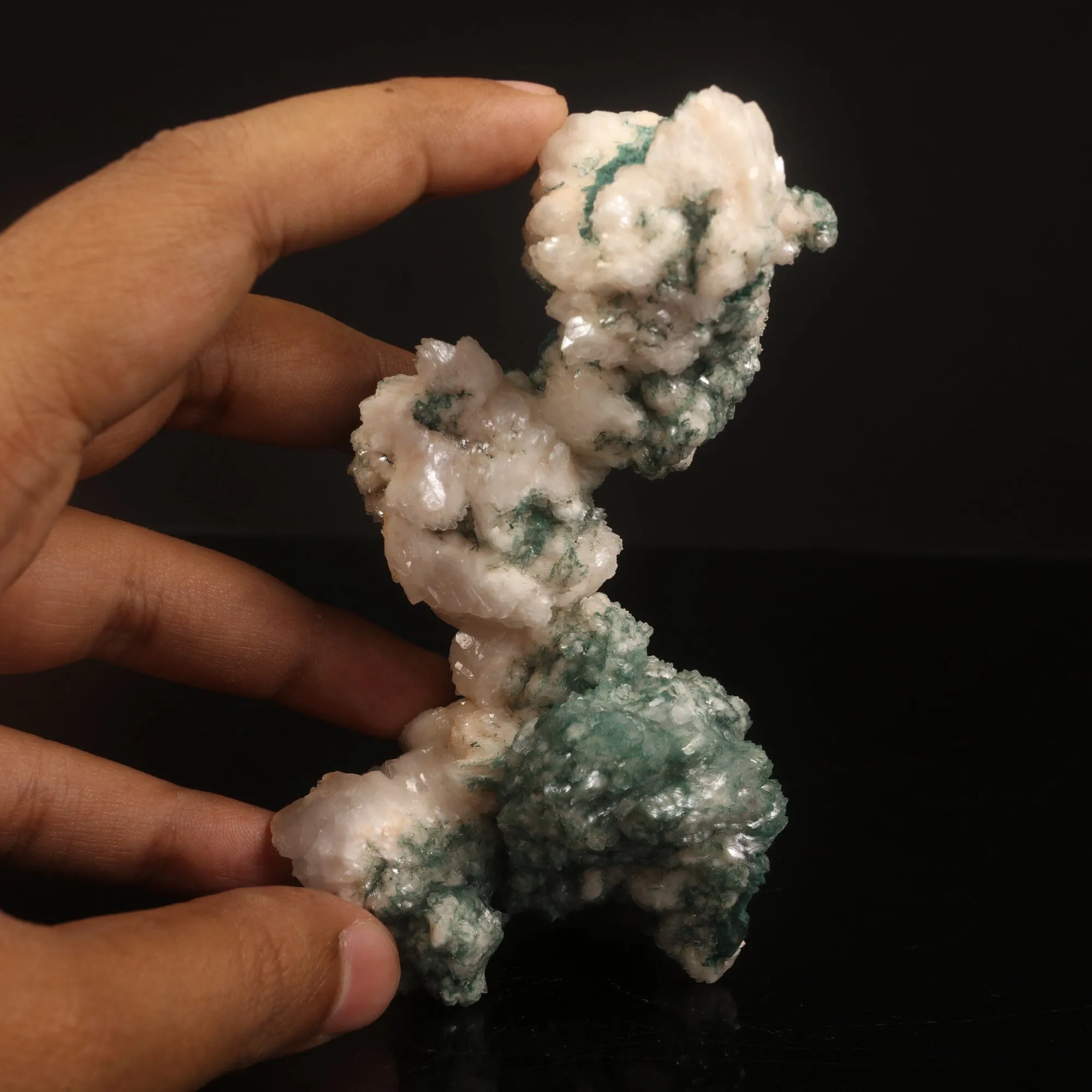 Heulandite Bow with Stilbite Natural Mineral Specimen - image 4