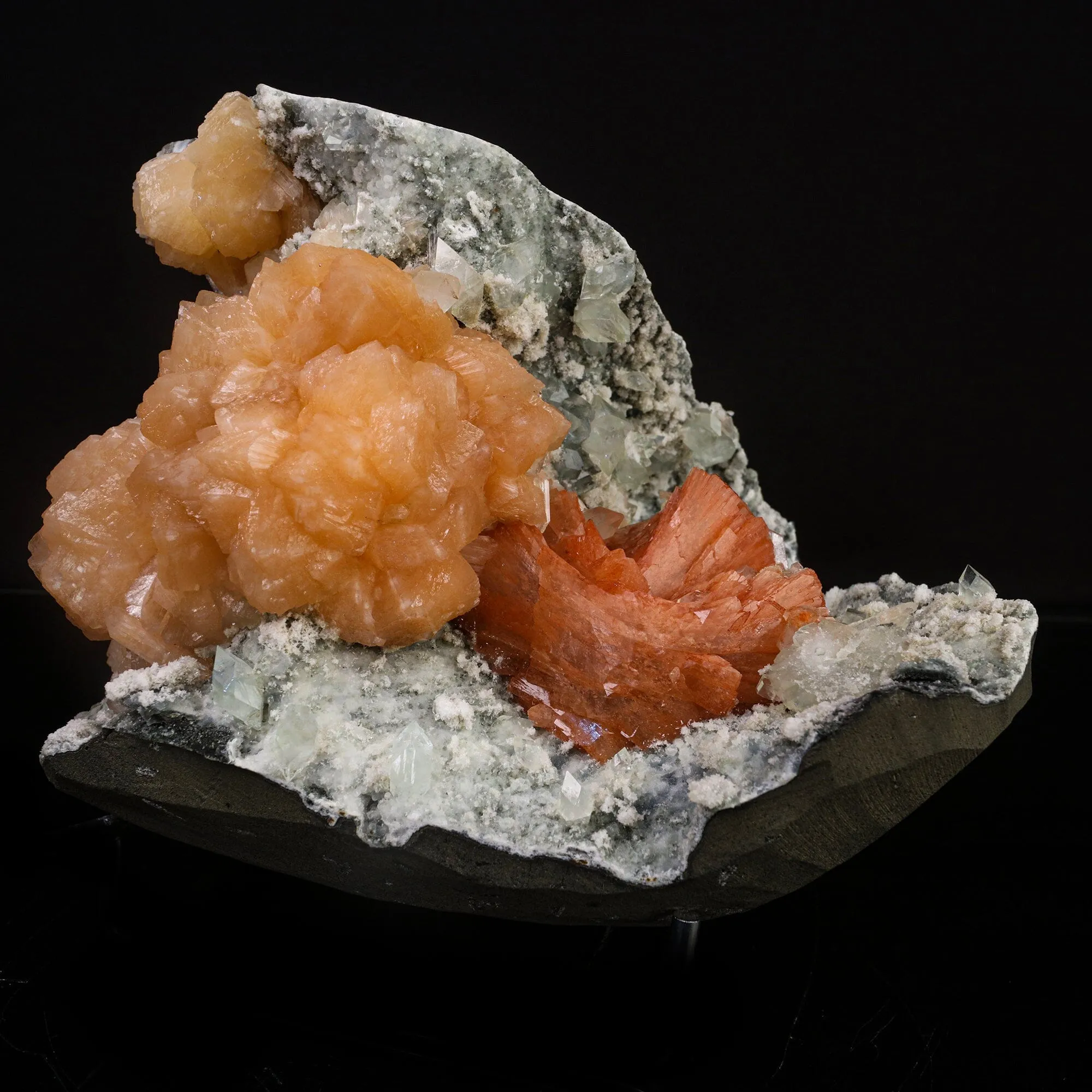 Heulandite Bow with Stilbite Natural Mineral Specimen - image 2