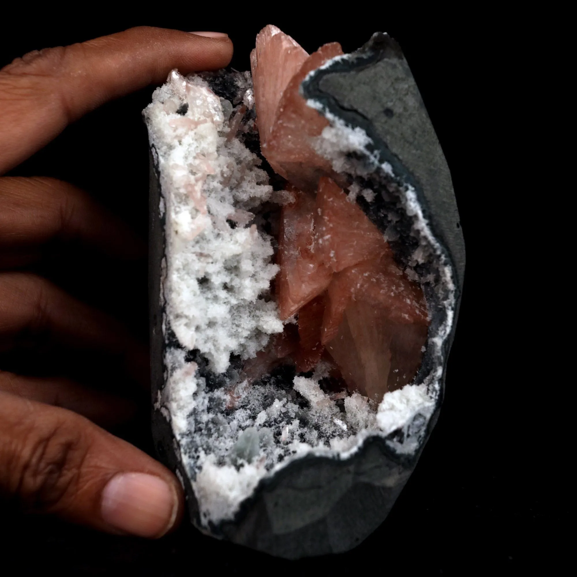 Heulandite Crysal Inside Chalcedondy Vug Natural Mineral Specimen - image 4