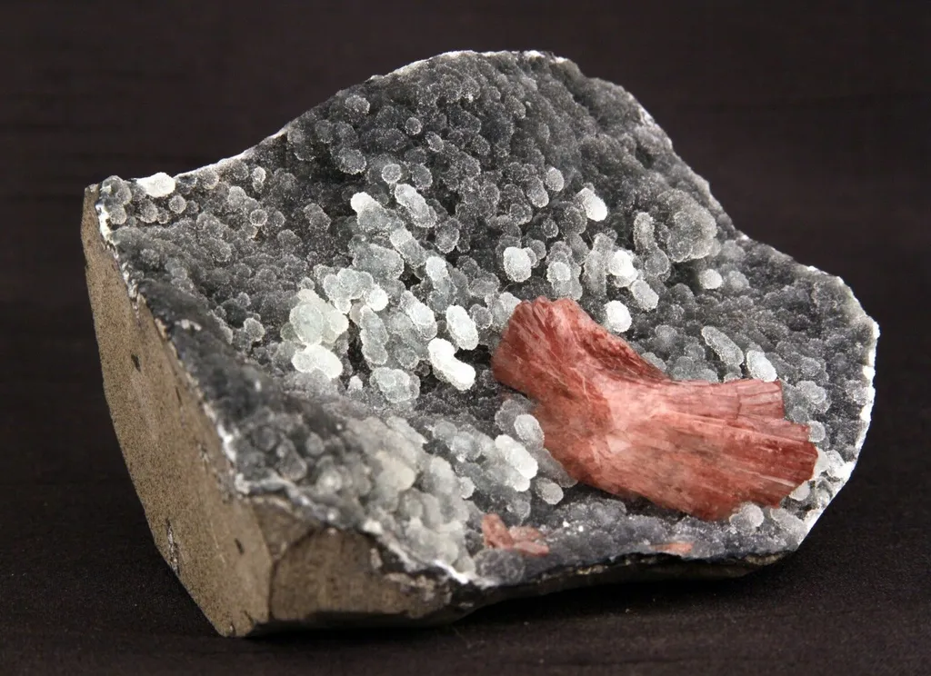 Heulandite Crystal on Stalactite of Chalcedony Natural Minerals Specimen - image 6