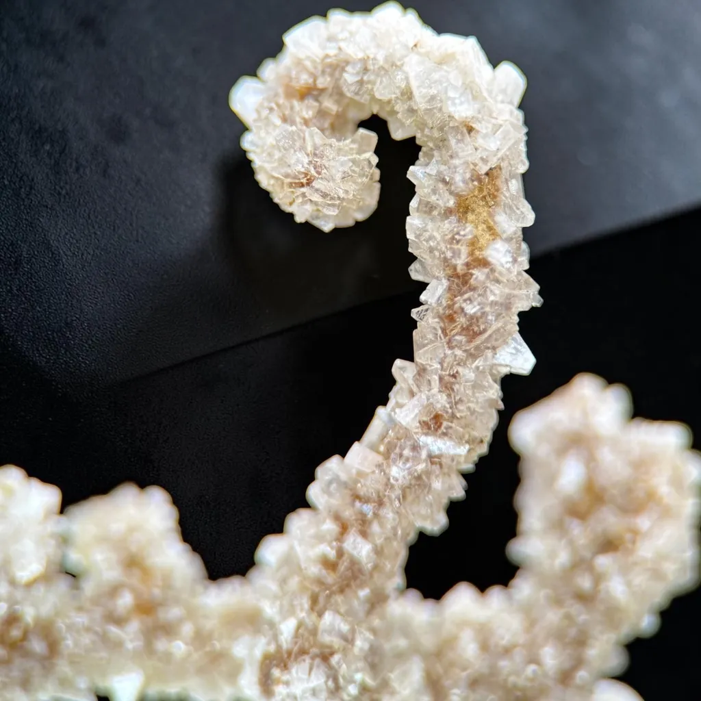 Heulandite Dragon - image 3
