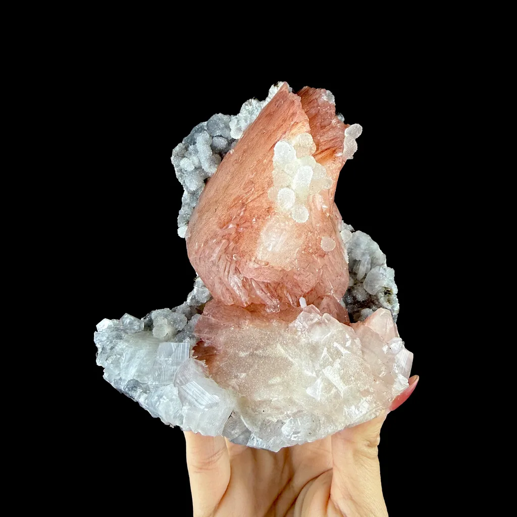 Heulandite from Jalgaon, Jalgaon District, Nashik Division, Maharashtra, India - image 4