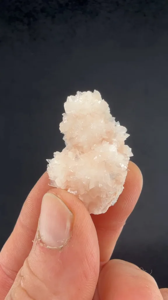 Heulandite from Skookumchuck Dam, Washington, USA - image 2