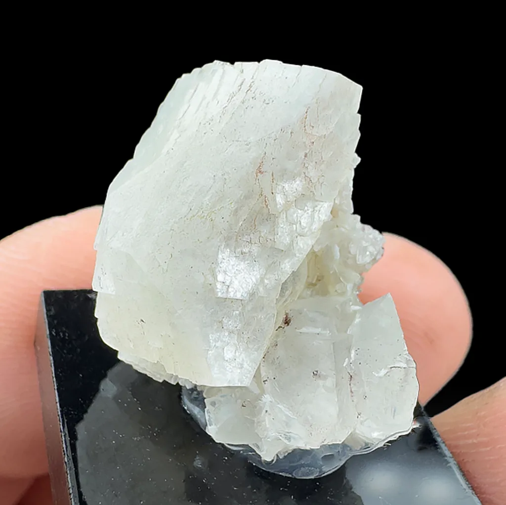 Heulandite from Upper New Street Quarry, Paterson, New Jersey, USA - image 1