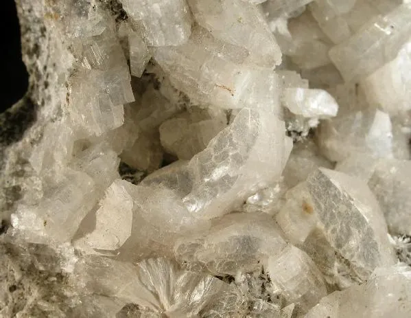 Heulandite, Pectolite, Calcite, Apophyllite-(Kf) - image 2