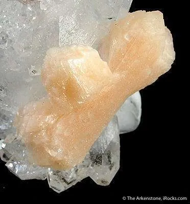 Heulandite, Stilbite on Apophyllite on Calcite - image 3