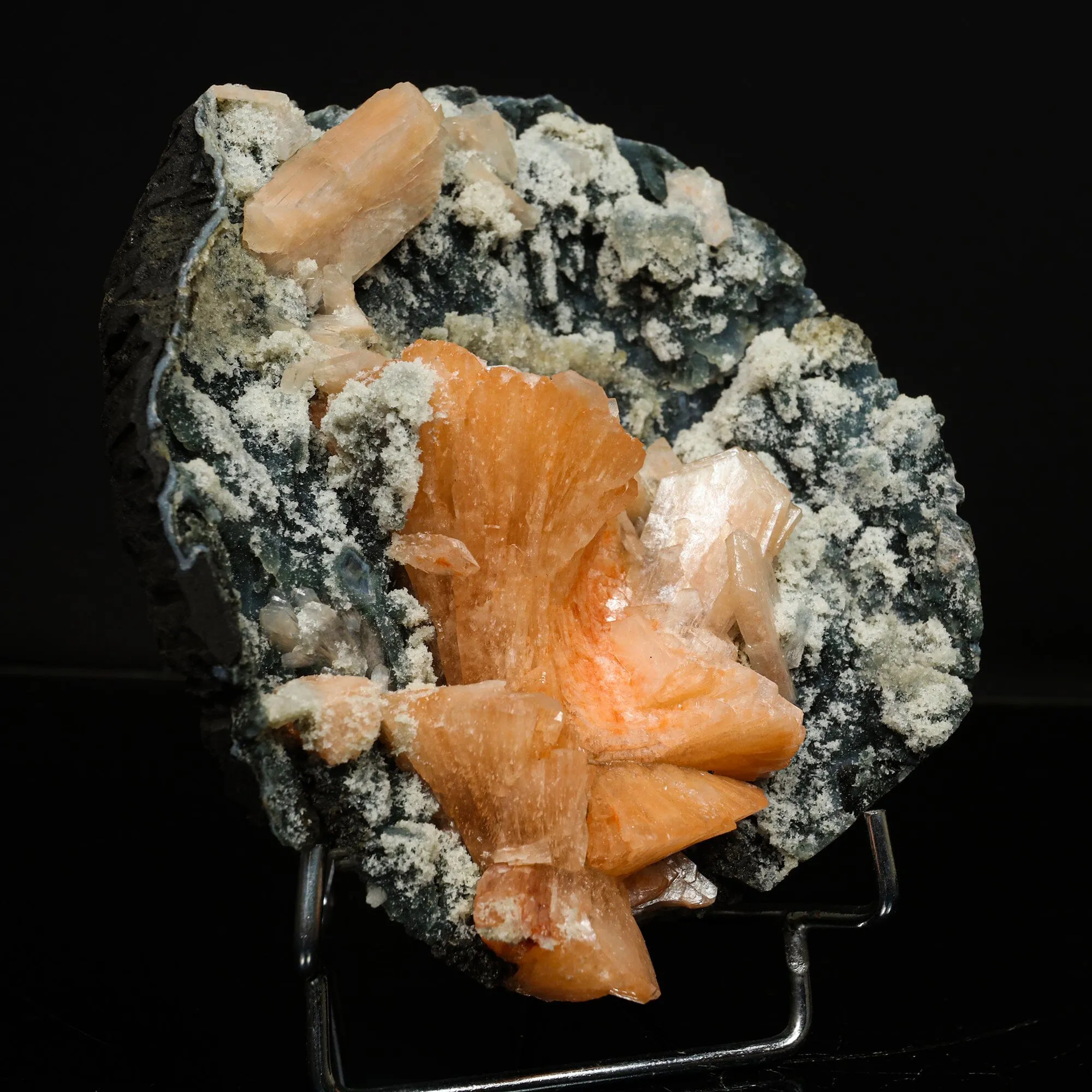Heulandite with Chalcedony Natural Mineral Specimen - image 5
