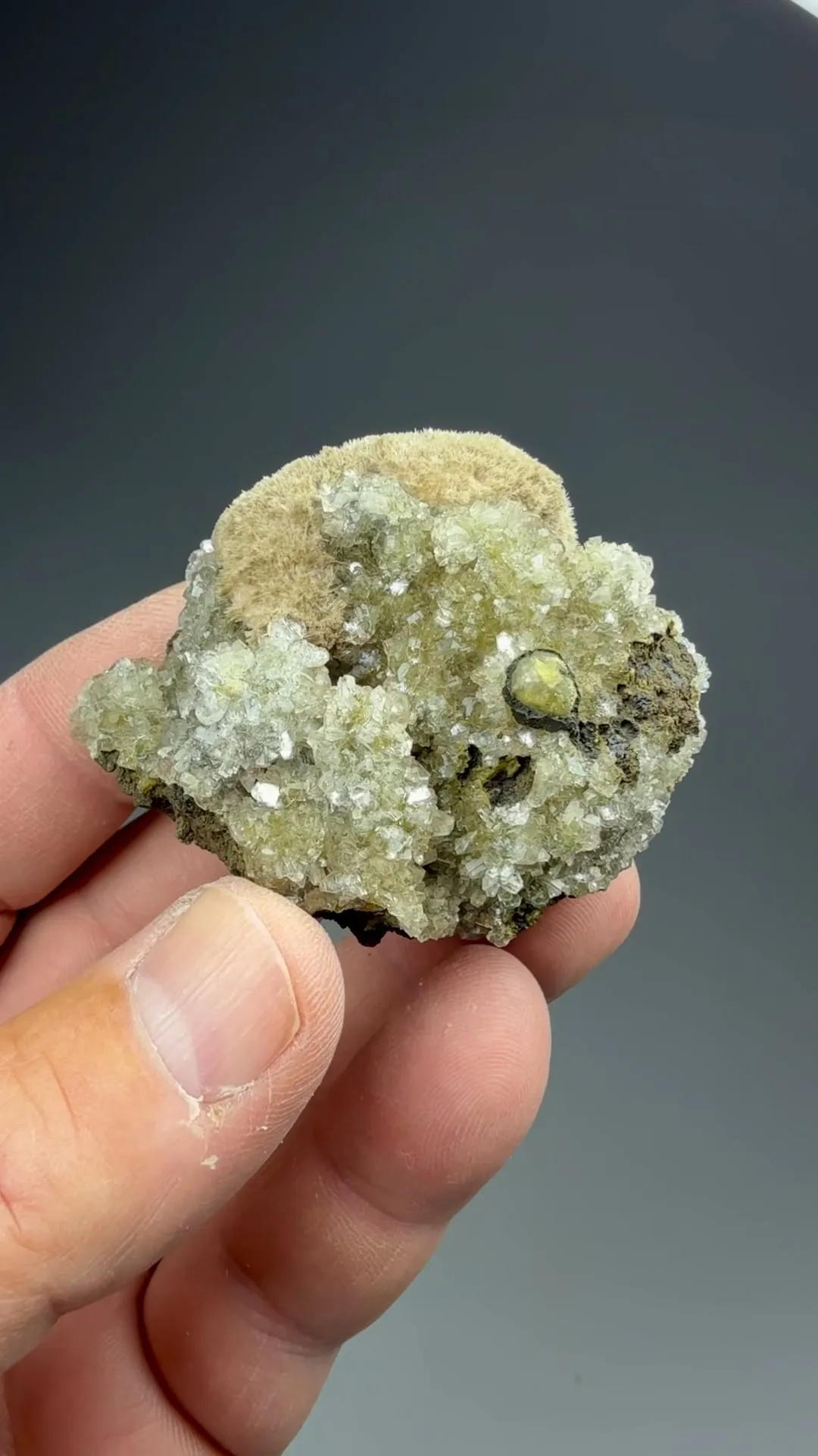 Heulandite with Mesolite - image 2