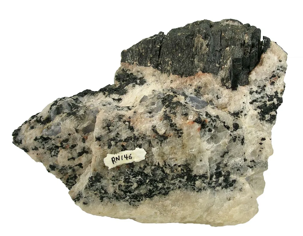 Hibonite - image 2