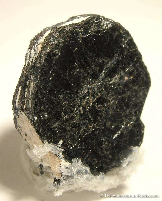Hibonite - image 1