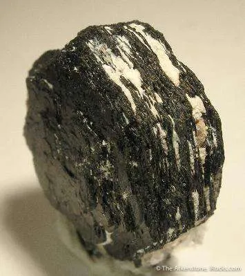Hibonite - image 3