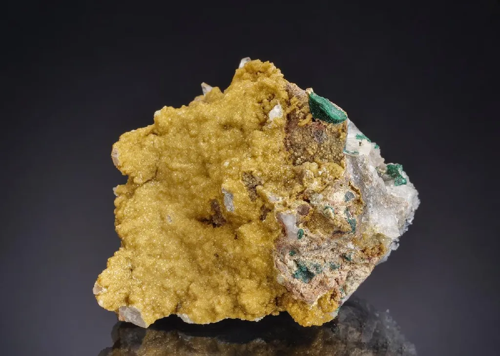 HIDALGOITE with Malachite image