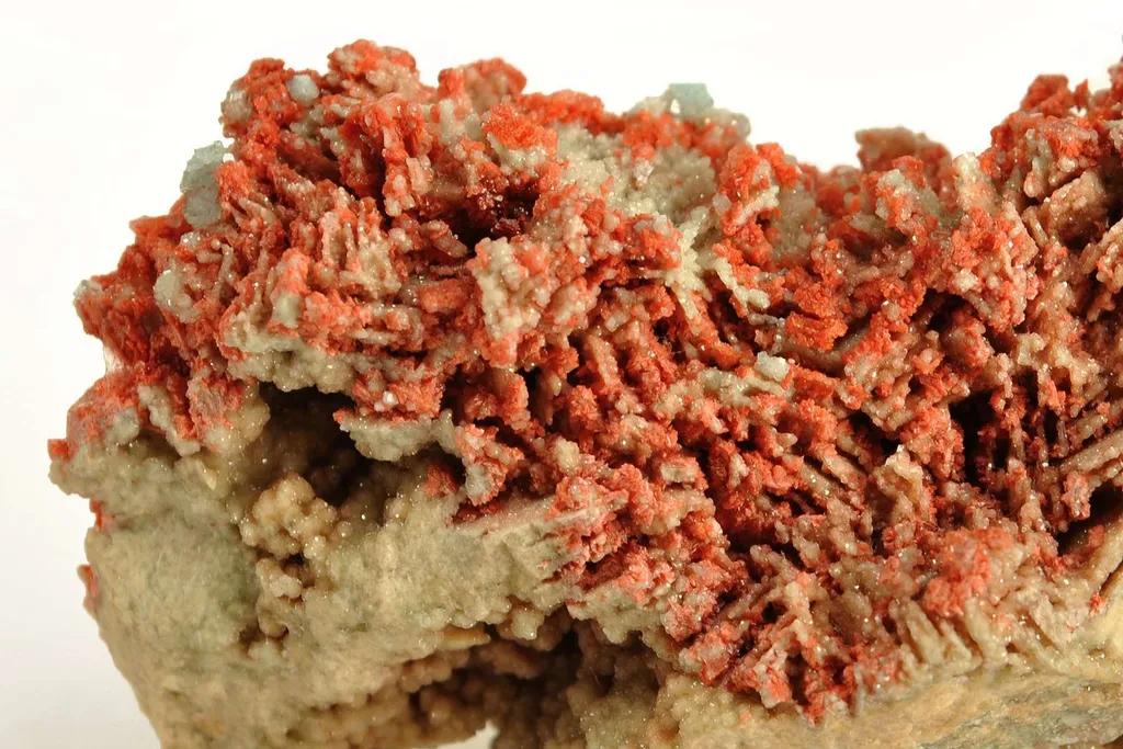 Hilgardite on Boracite (Illustrated!) - image 3