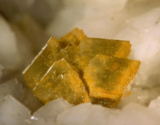 Hingganite (Y), Trimouns, Luzenac, Ariège, France image