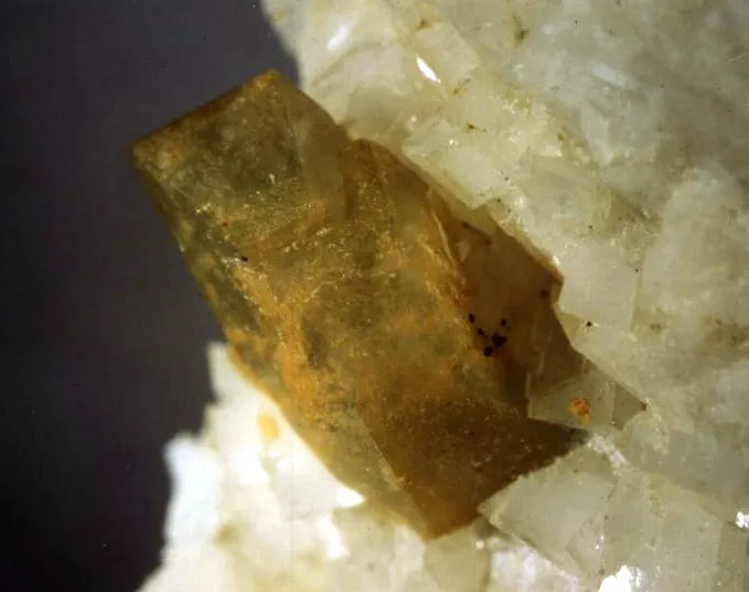 Hingganite (Y), Trimouns, Luzenac, Ariège, France image
