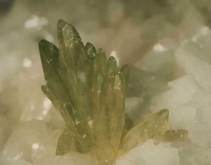Hingganite (Y), Trimouns, Luzenac, Ariège, France image
