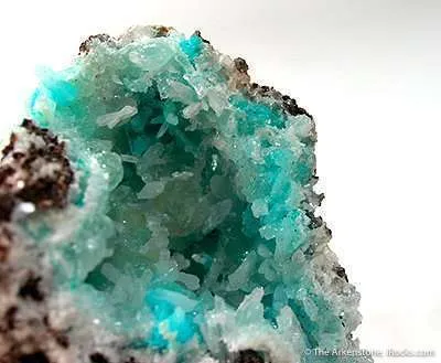 Hopeite in Smithsonite - image 2