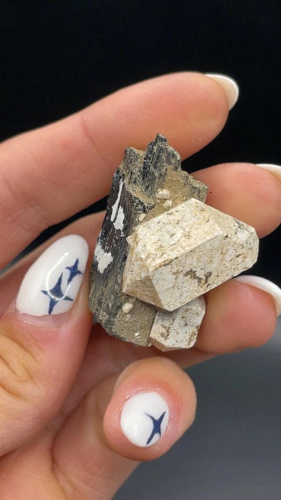 Hornblende from Viken, Norway - image 2