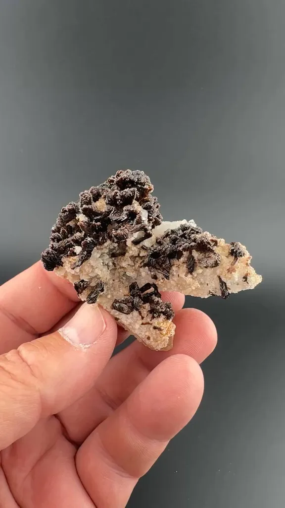 Hubeite with Fluorapophyllite-K, Quartz image