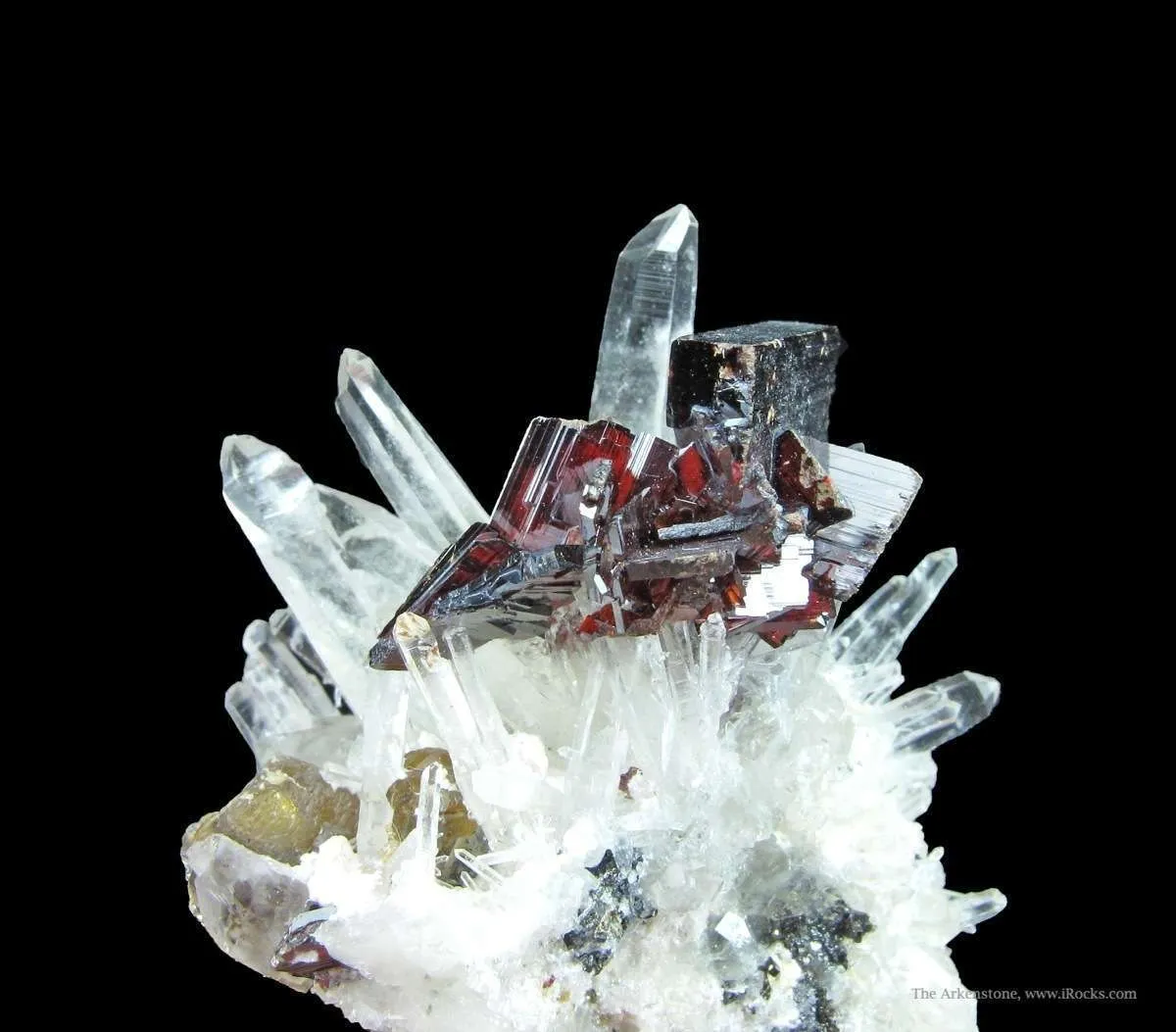 Hubnerite on Quartz, With Calcite (Fluorescent) and Scheelite (?) - image 5