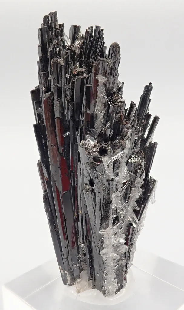 Hubnerite with Quartz - image 2