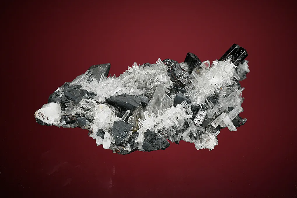 Hübnerite with Tetrahedrite and Quartz - image 3