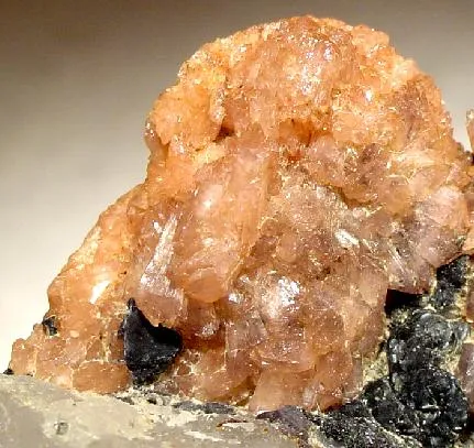 Hureaulite, Quartz image