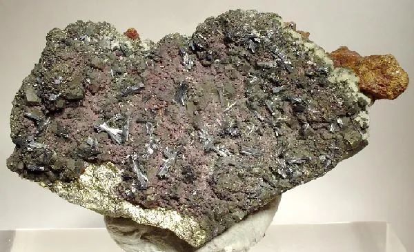 Hutchinsonite, Pyrite, Orpiment image