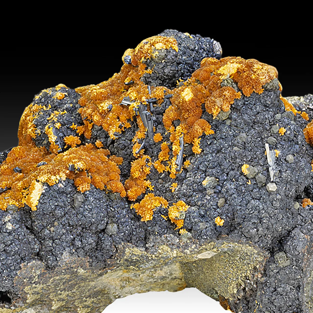 Hutchinsonite with Orpiment, Pyrite, Sphalerite - image 2