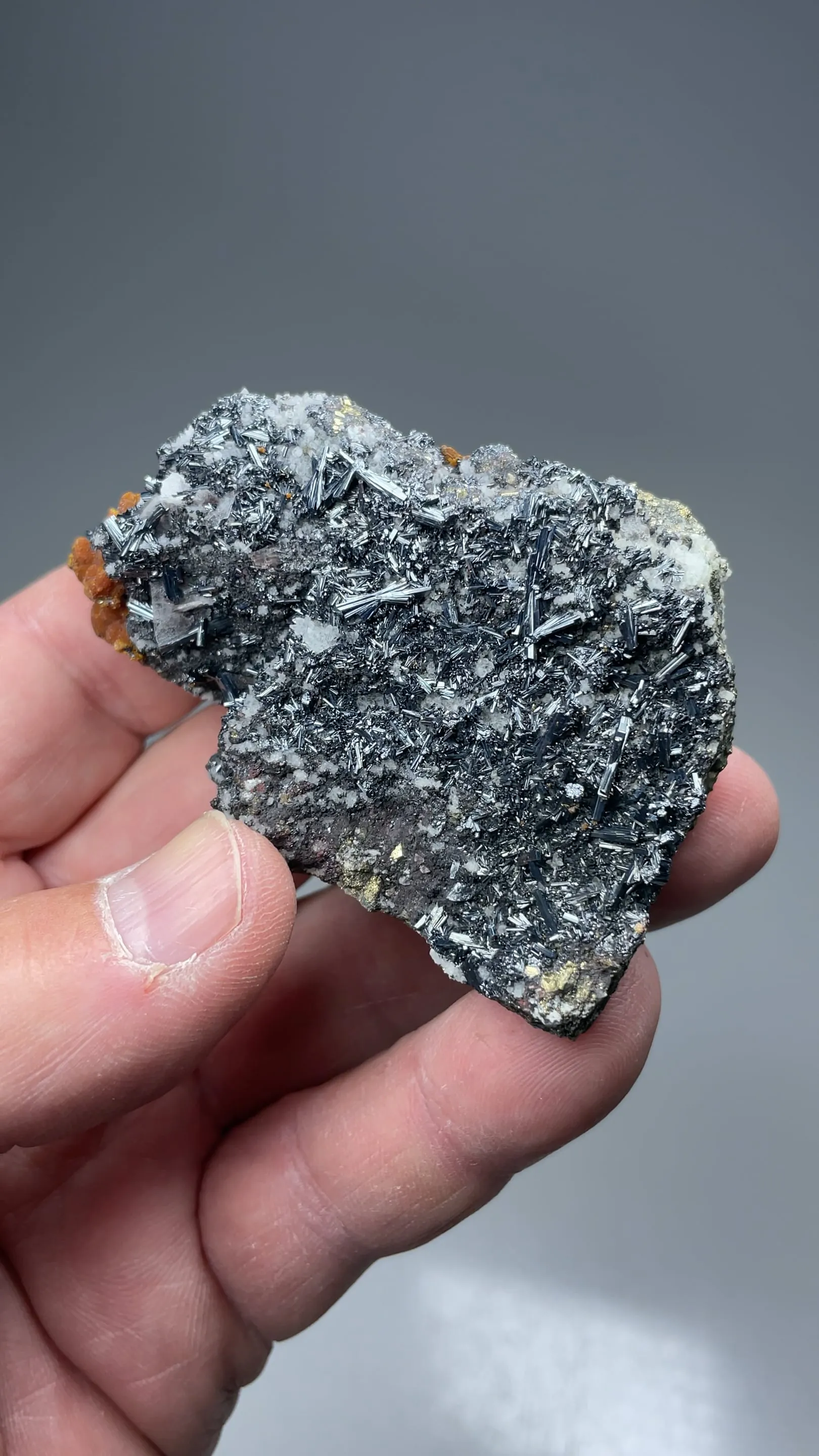 Hutchinsonite with Orpiment, Quartz, Pyrite, Barite - image 2