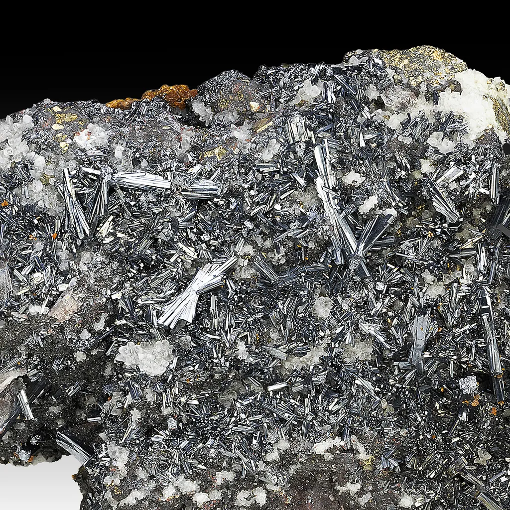 Hutchinsonite with Orpiment, Quartz, Pyrite, Barite image