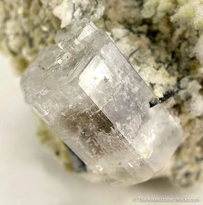 Hyalite Opal on Goshenite Beryl - image 2