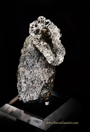 Hyalite variety Opal (An) - image 2