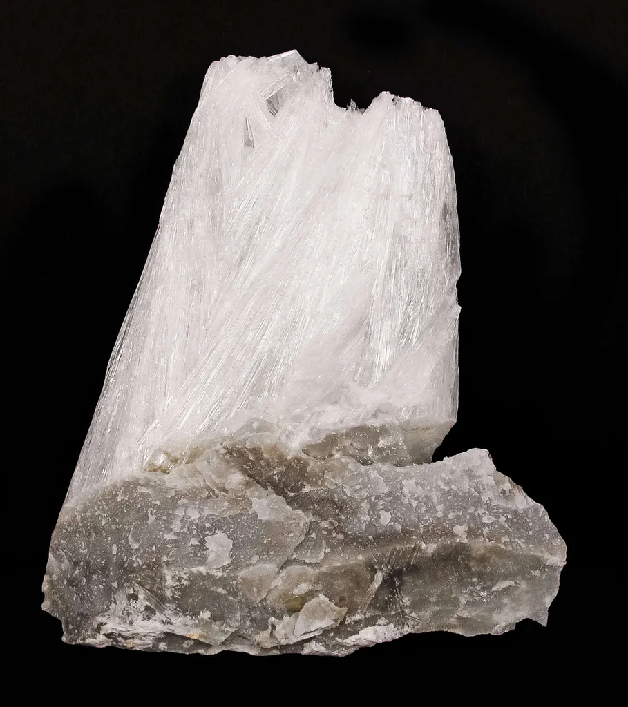 Hydroboracite - image 3