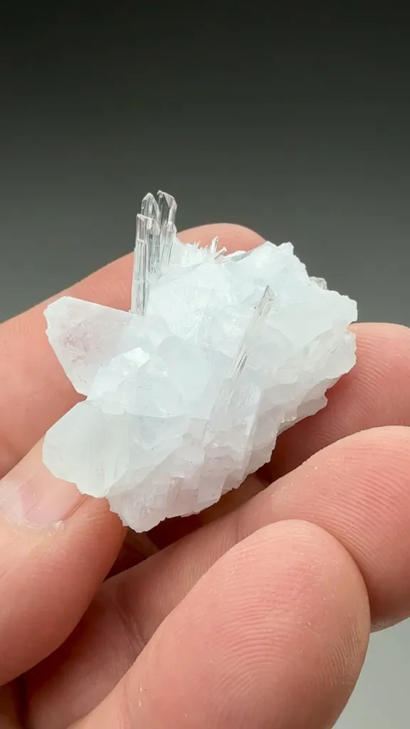 Hydroboracite - image 2