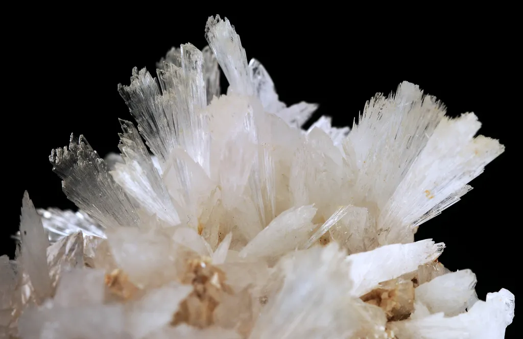 Hydroboracite on Colemanite - image 3